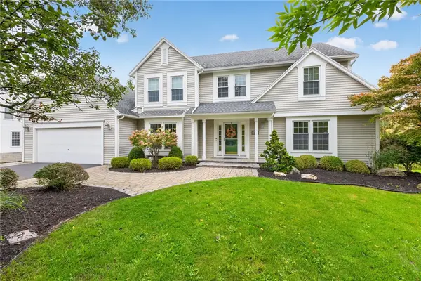 16 Wallingford Rise, Fairport, NY 14450