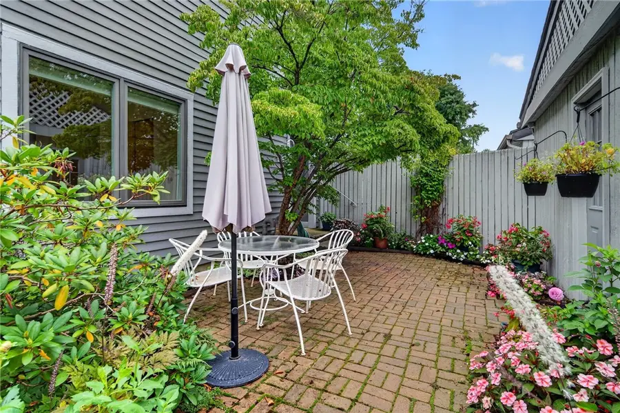 511 Strawberry Hill Circle #6, Ithaca, NY 14850 - #2