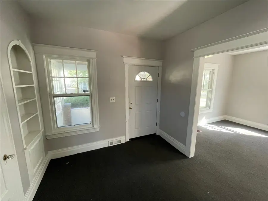 93 Roslyn Street, Rochester, NY 14619 - #3