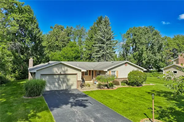 792 Hightower, Webster, NY 14580