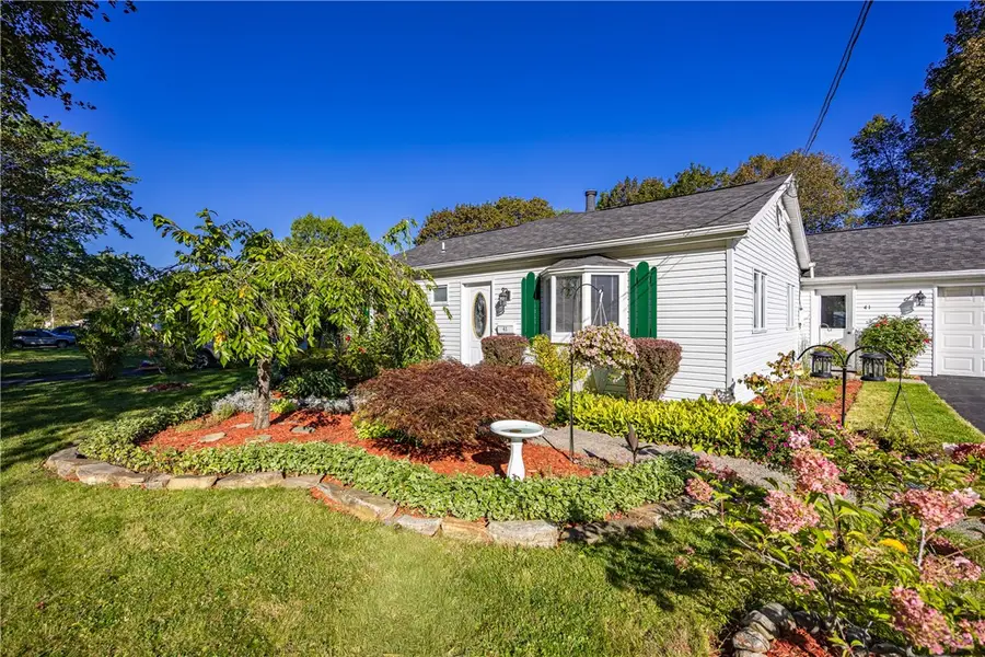 41 Pontiac Street, Webster, NY 14580 - #2