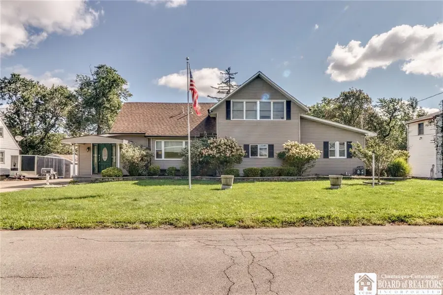 278 S Forest Road, Buffalo, NY 14221 - #2