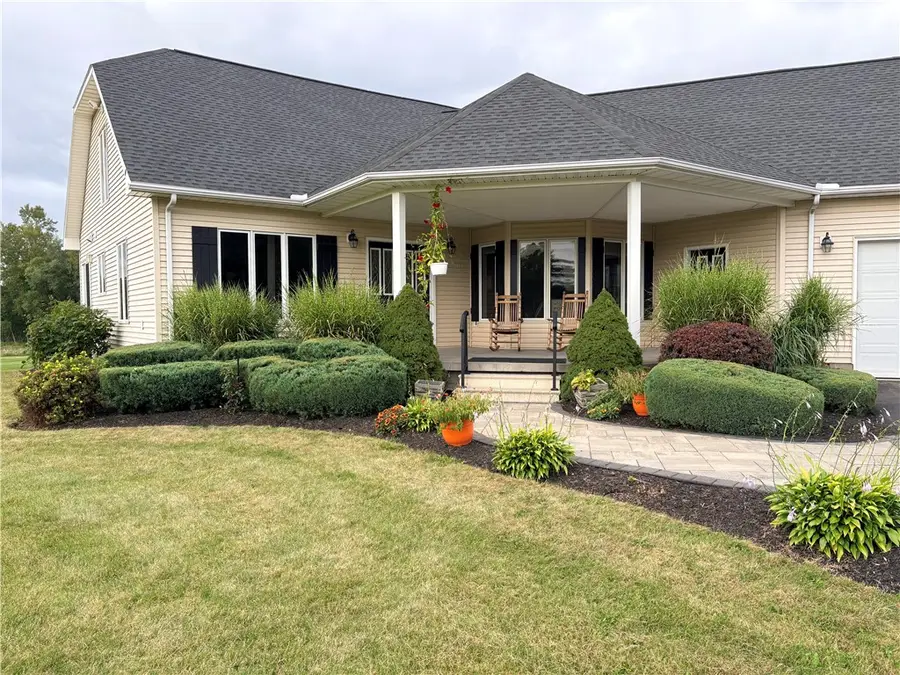 1374 Allen Road, Penfield, NY 14526 - #2