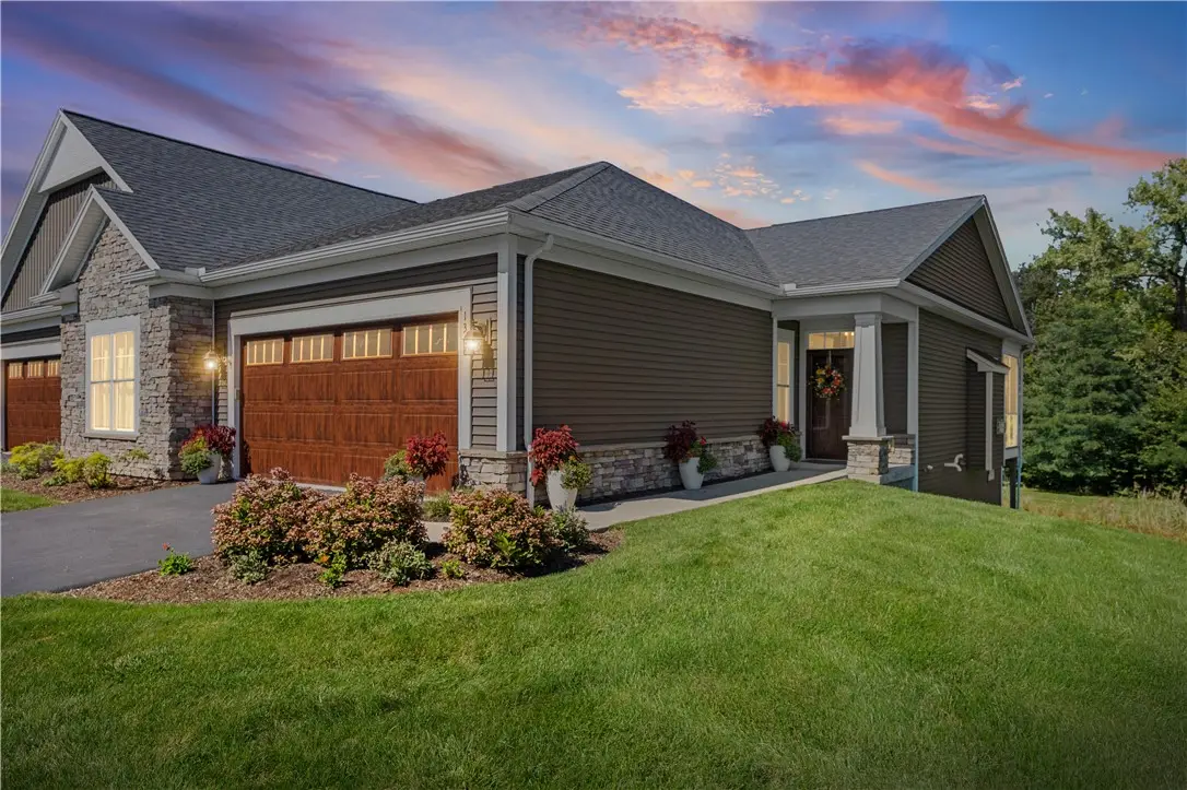 1368 Dawns Mist Lndg, Webster, NY 14580 - #1