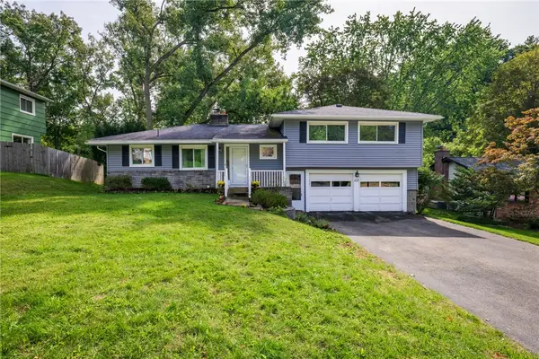 112 Burrows Hills Drive, Rochester, NY 14625