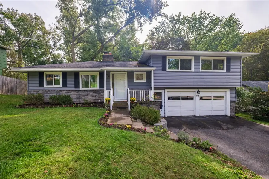 112 Burrows Hills Drive, Rochester, NY 14625 - #2