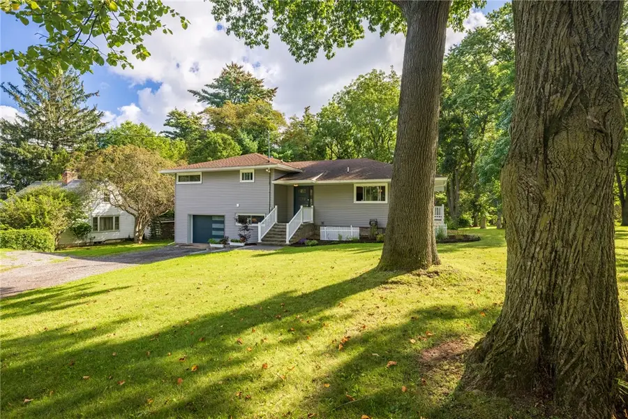 166 Moseley Road, Fairport, NY 14450 - #3
