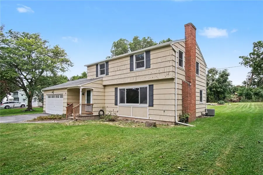 19 Crest View Dr, Rochester, NY 14625 - #3