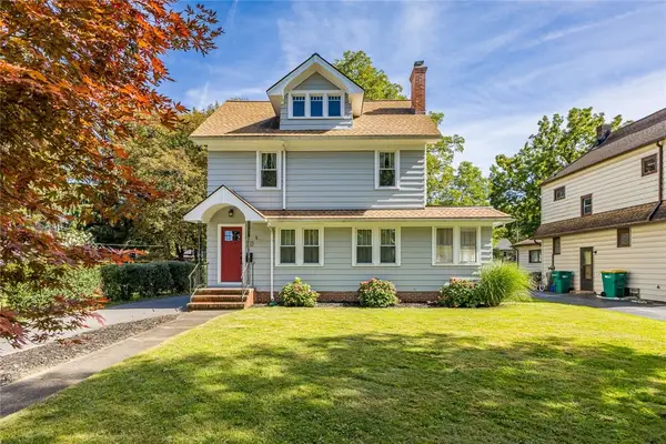 90 Seminole Way, Rochester, NY 14618