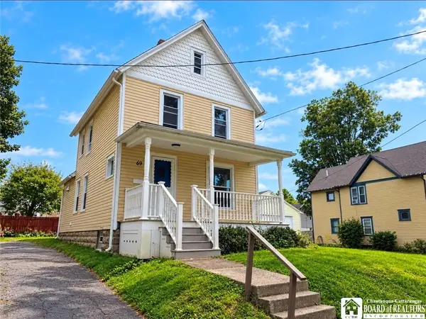 69 Royal Avenue, Jamestown, NY 14701