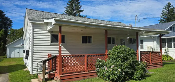 914 Spruce Street, Elmira, NY 14904