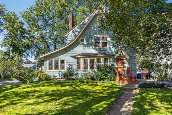 2 Northfield Road, Rochester, NY 14617