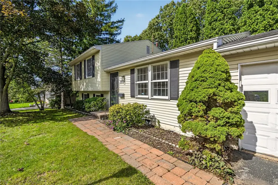 163 Peakview Drive, Henrietta, NY 14467 - #2