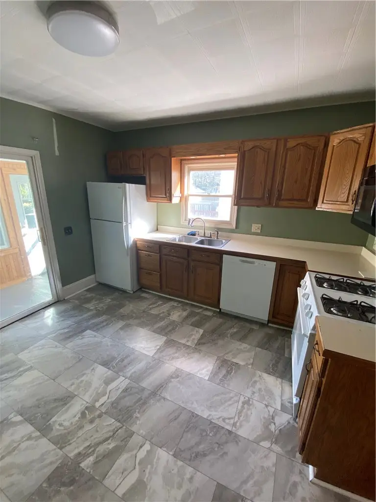 74 Chandler Street, Rochester, NY 14619 - #3
