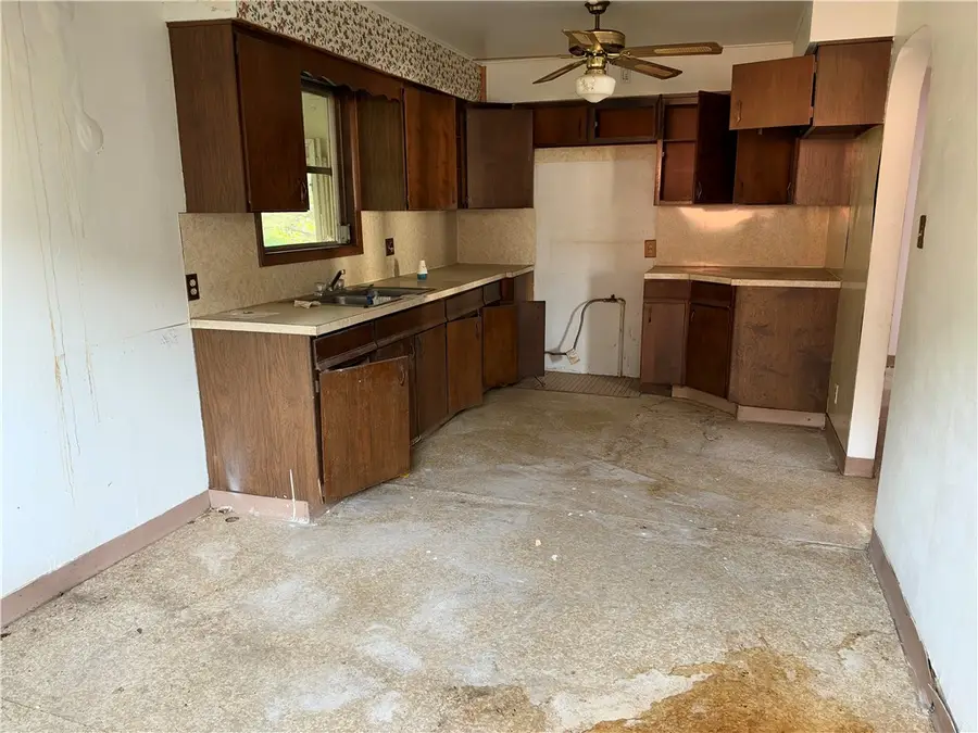 324 N Arthur Avenue, Endicott, NY 13760 - #3