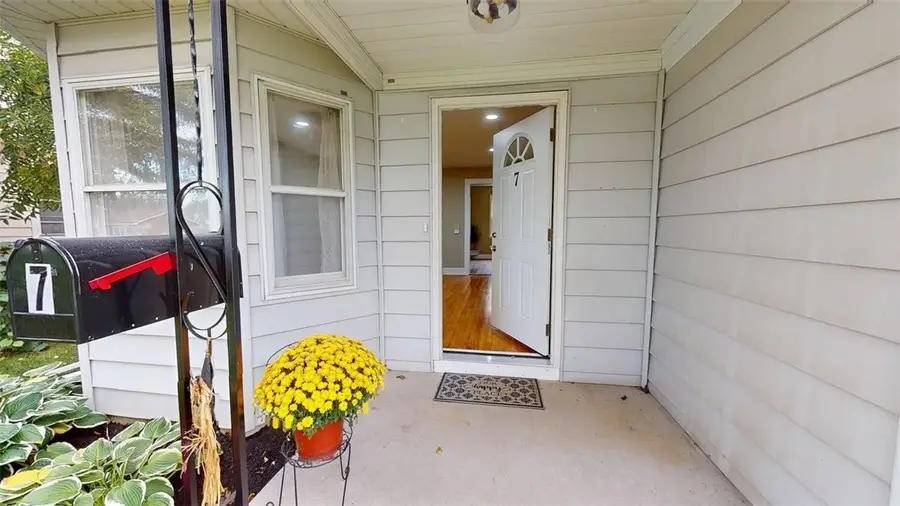 7 Barker Street, Seneca Falls, NY 13148 - #3