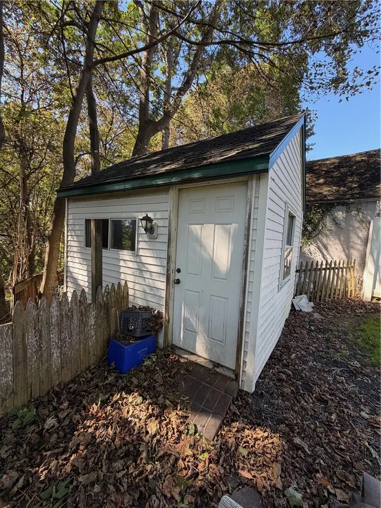 73-75 St Johns Park, Rochester, NY 14612 - #3
