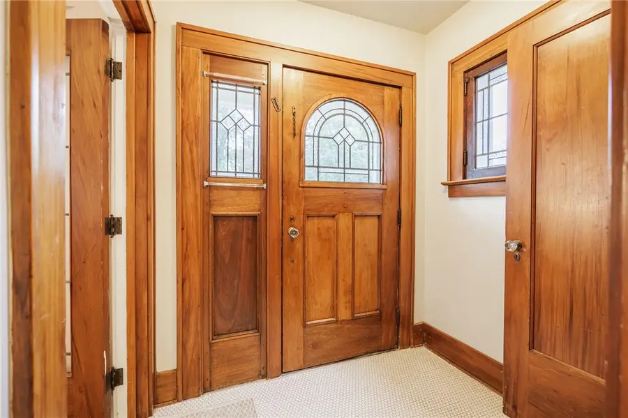215 Laurelton Road, Rochester, NY 14609 - #3