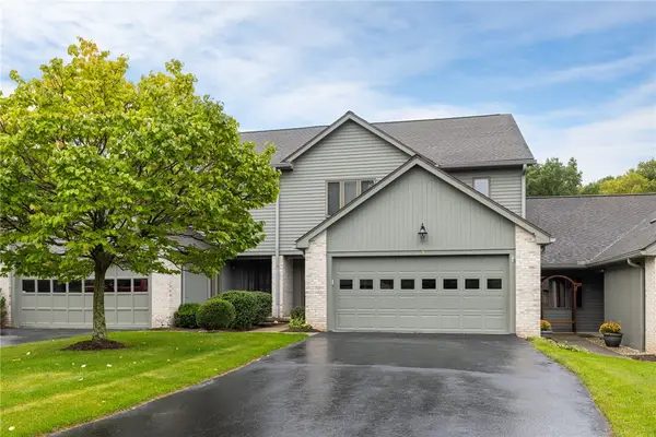 3 Woodbury Way, Fairport, NY 14450
