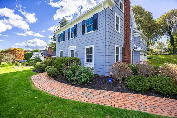 387 Kilbourn Road, Rochester, NY 14618