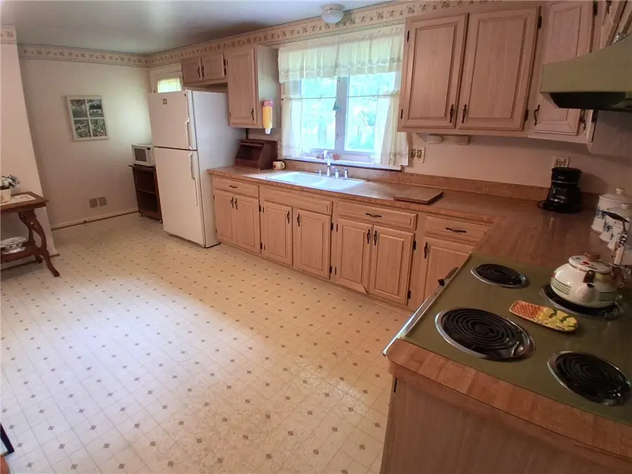 9 Hallmark Road, Rochester, NY 14625 - #3