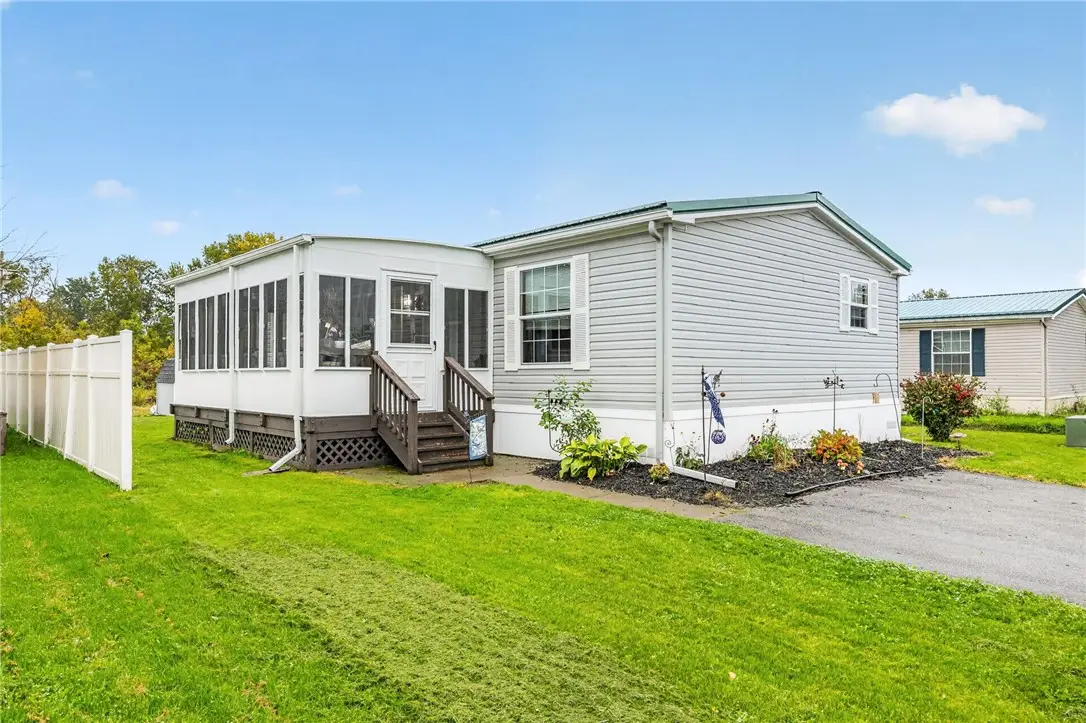 951 Cobblestone Court, Holley, NY 14470 - #1
