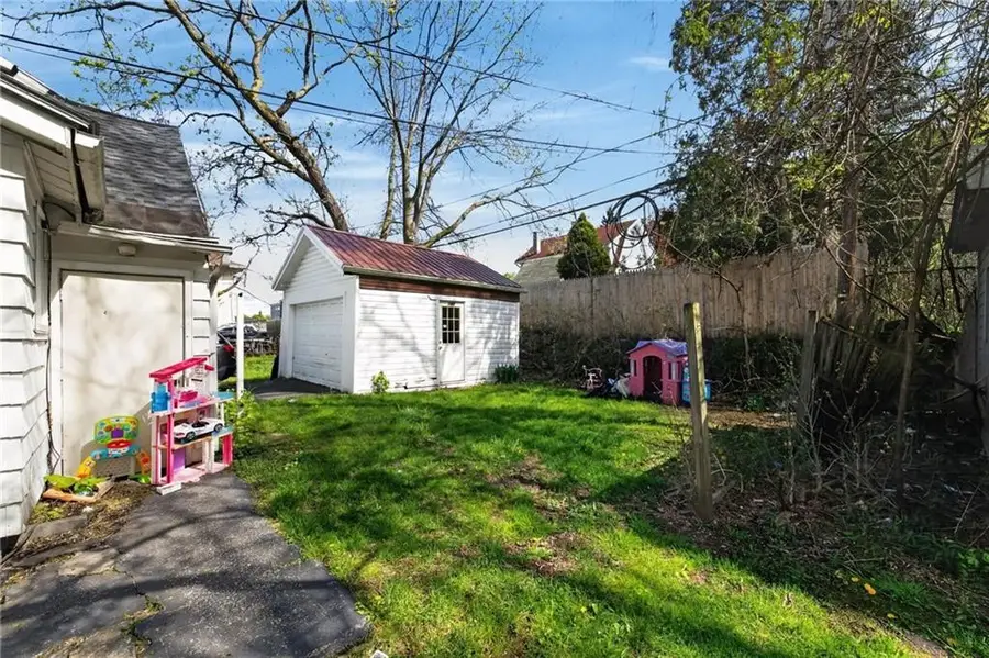 25-27 Rand Street, Rochester, NY 14615 - #3