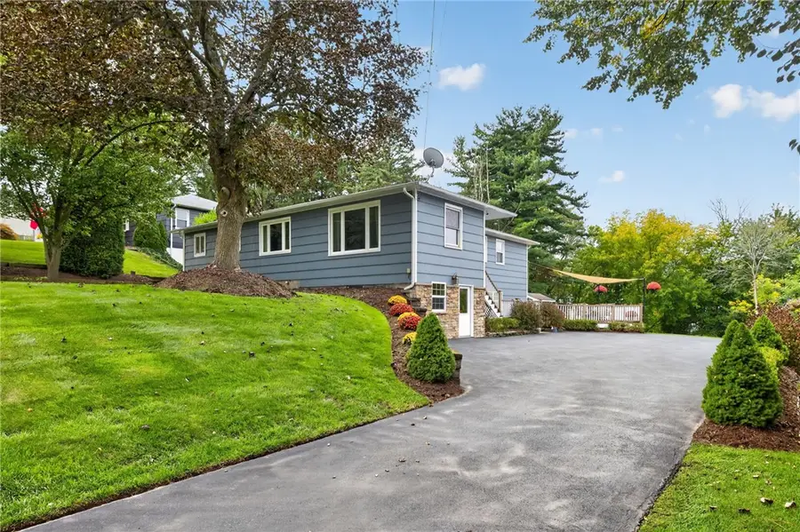 743 Turk Hill Road, Fairport, NY 14550 - #2