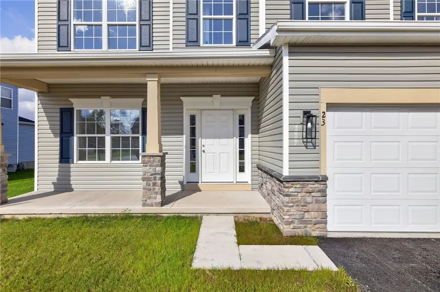 23 Royal Aberdeen Lane, West Henrietta, NY 14586 - #3