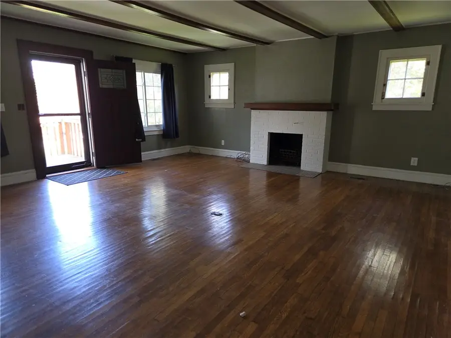 321 W 19th Street, Elmira, NY 14903 - #3