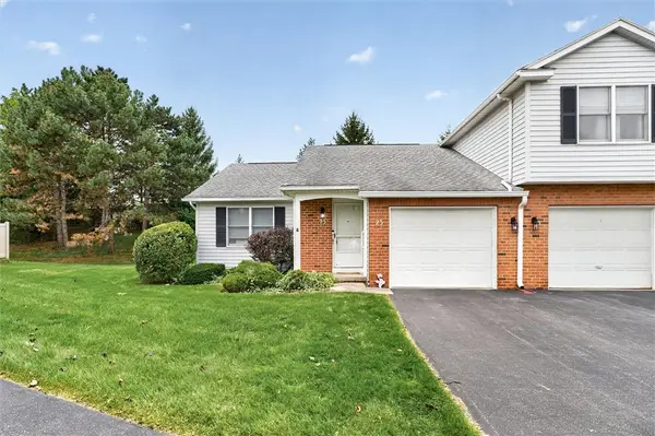 23 Flower Dale Circle, Rochester, NY 14626