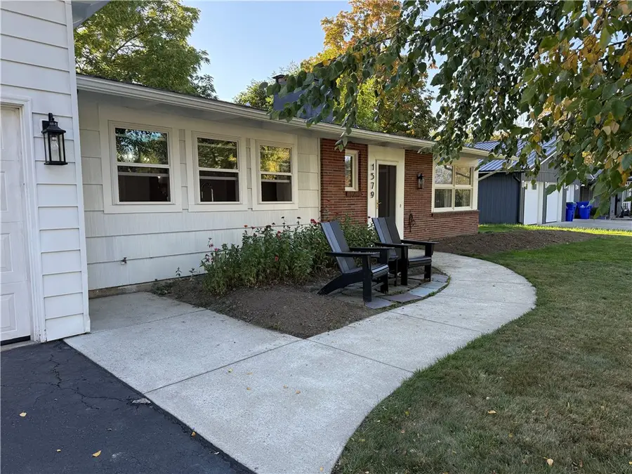 1579 Lakeview Road, Lake View, NY 14085 - #3