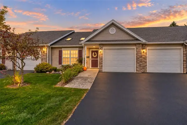 218 Rayfield Circle, Webster, NY 14580