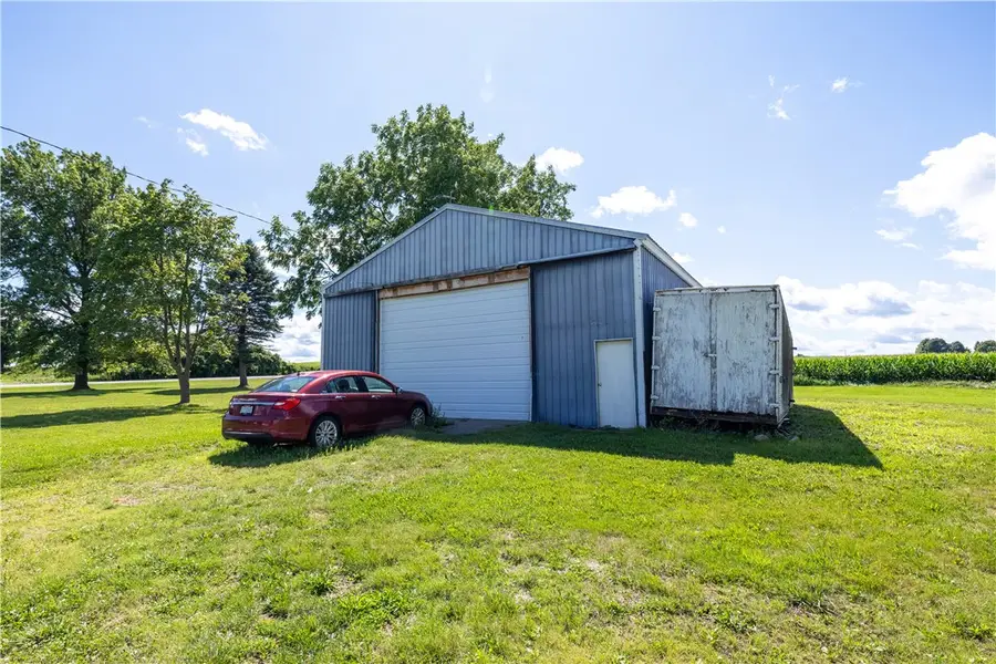 2371 Telephone Road, Le Roy, NY 14482 - #2
