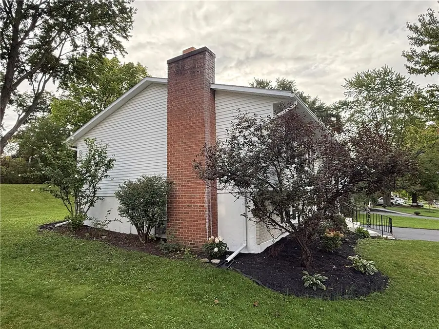 4904 Ledyard Drive, Manlius, NY 13104 - #3