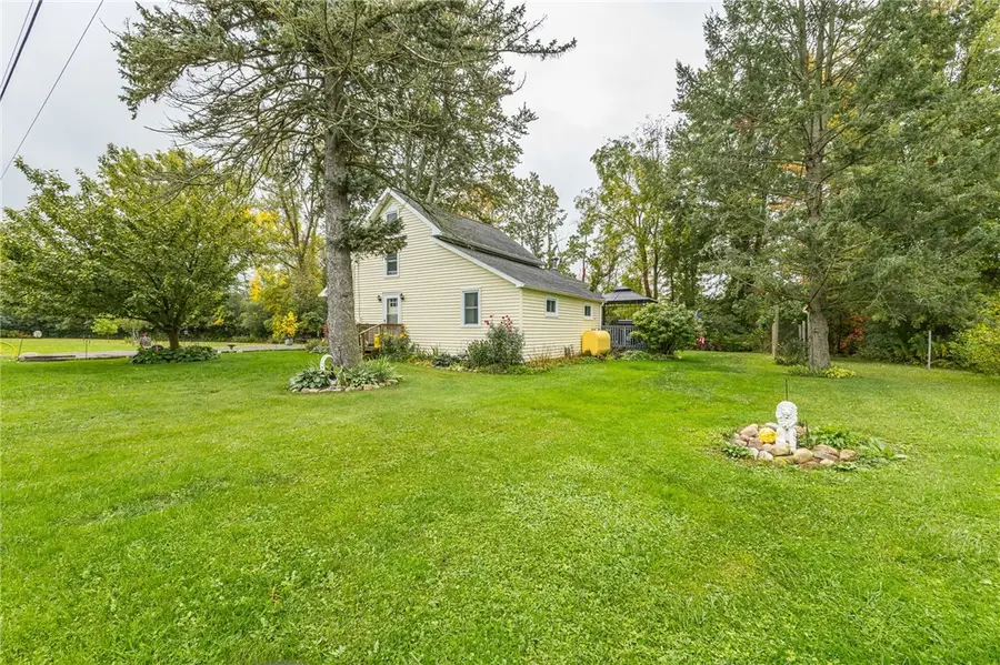 4854 Wabash Rd, Geneva, NY 14456 - #2