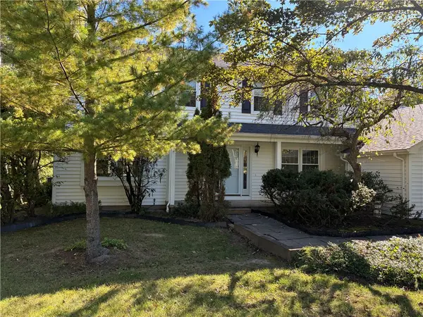 44 Bent Oak, Fairport, NY 14450