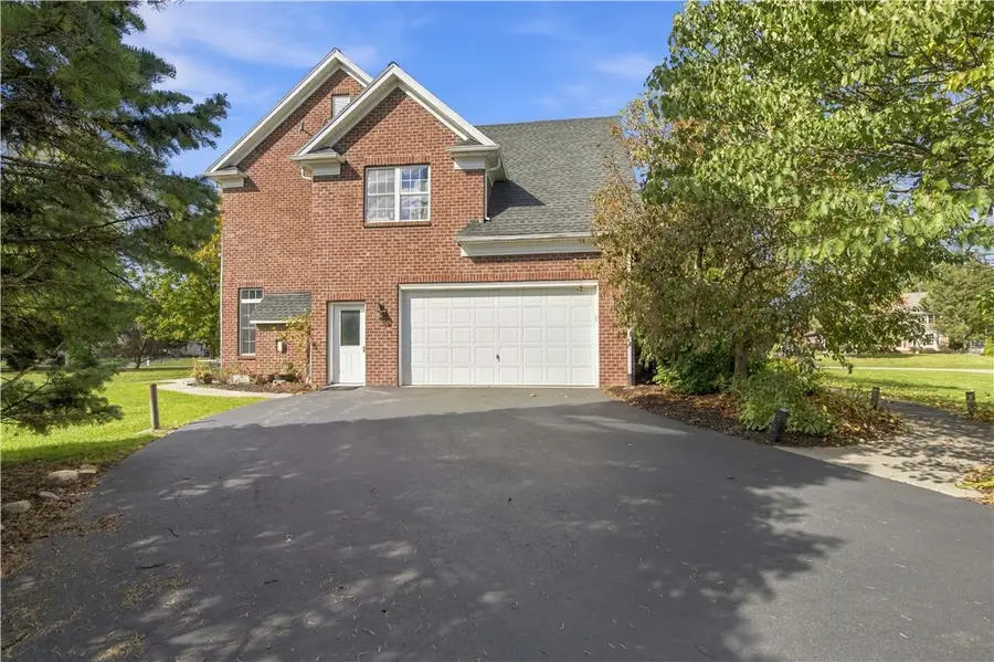 3 Claridge Circle, Webster, NY 14580 - #3