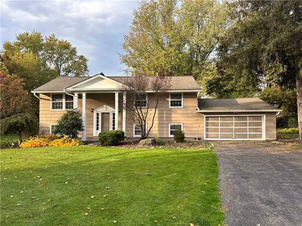 48 Red Bud Road, Rochester, NY 14624