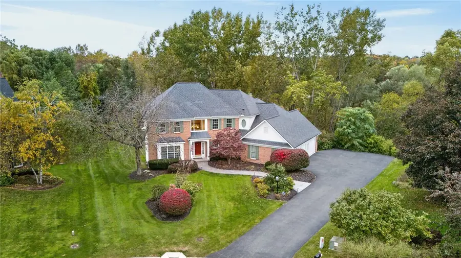 17 Crownwood Circle, Pittsford, NY 14534 - #2