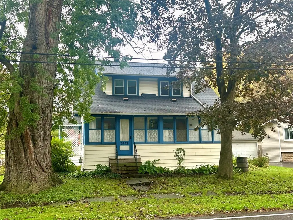 6252 Bennett Street, Williamson, NY 14589 - #1