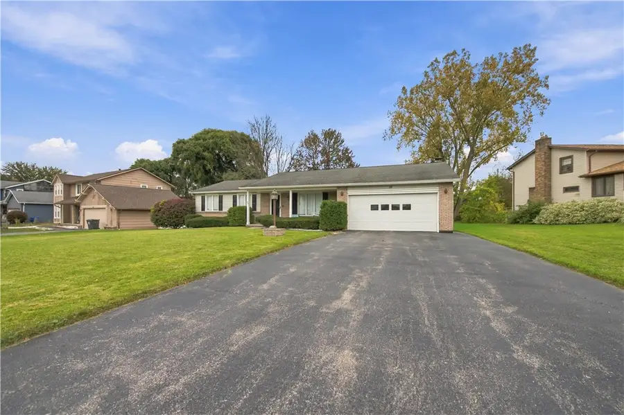54 Old English Drive, Rochester, NY 14616 - #2