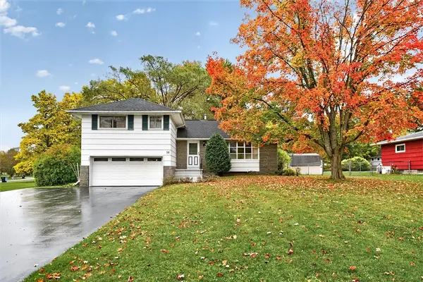 38 Bradford Road, Pittsford, NY 14534