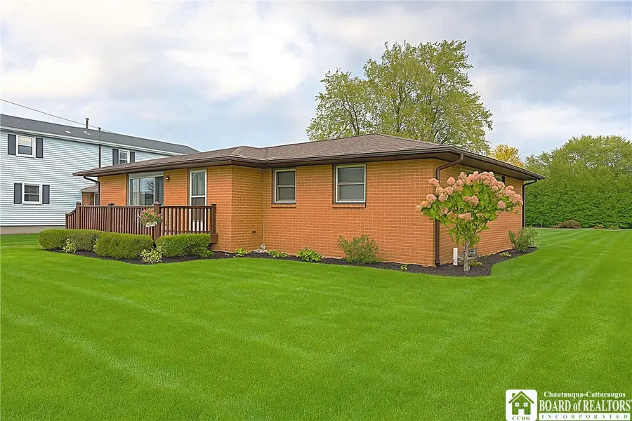 5137 Transit Road, Depew, NY 14043 - #2