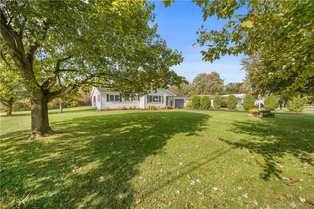 14 California Ave, Seneca Falls, NY 13148 - #1