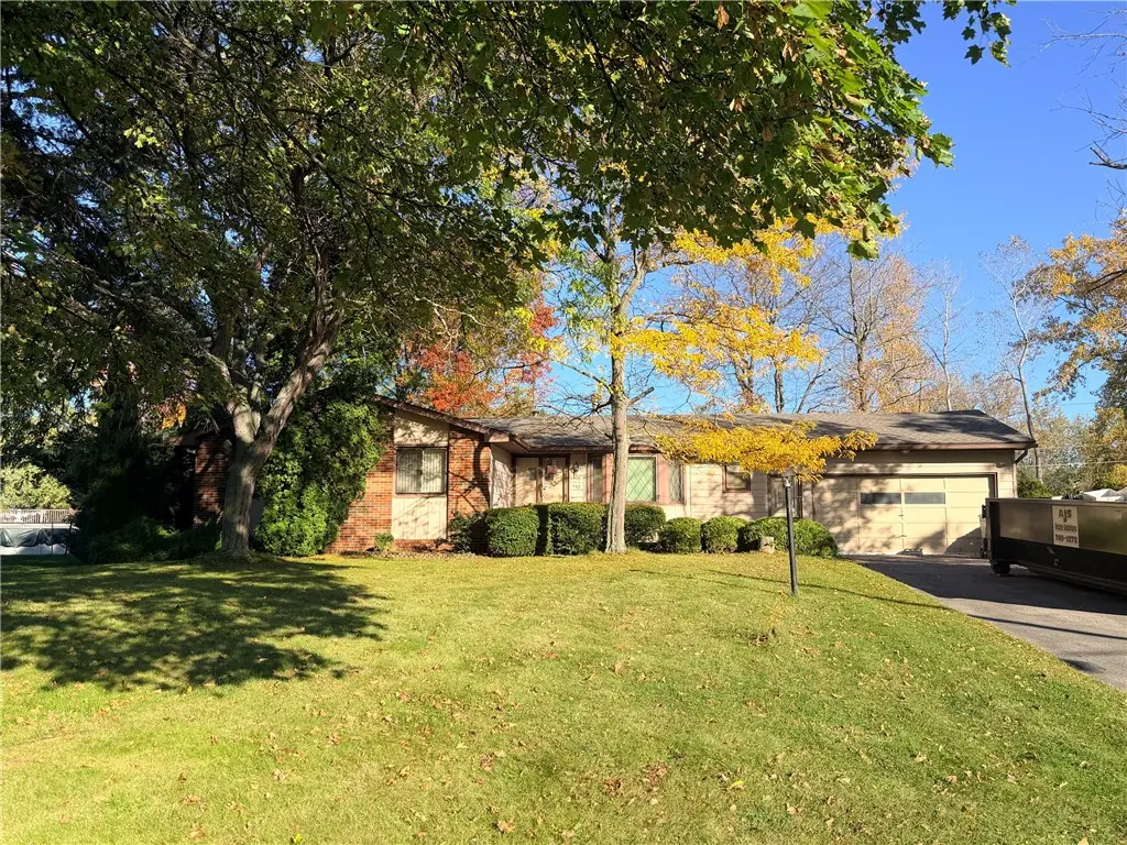 609 Bridgewood Drive, Rochester, NY 14612 - #1