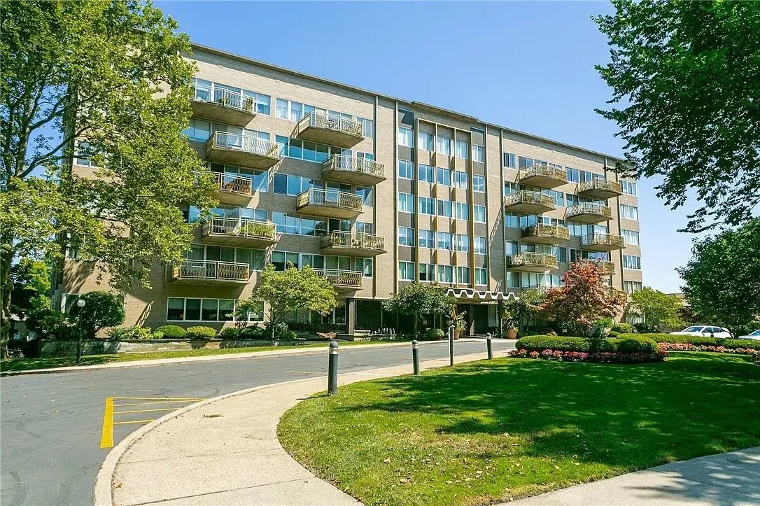 1400 East Avenue #UN216, Rochester, NY 14610 - #1