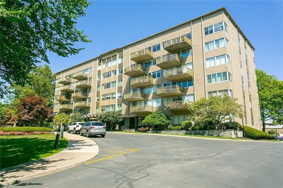 1400 East Avenue #UN216, Rochester, NY 14610 - #2