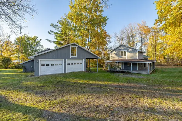 3554 East Lake Road, Canandaigua, NY 14424