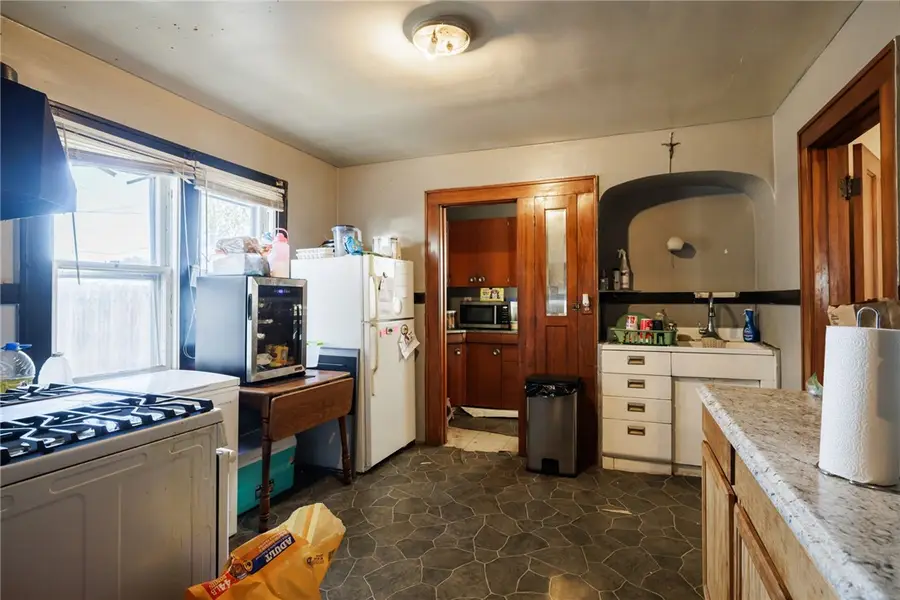 787 Avenue D, Rochester, NY 14621 - #3